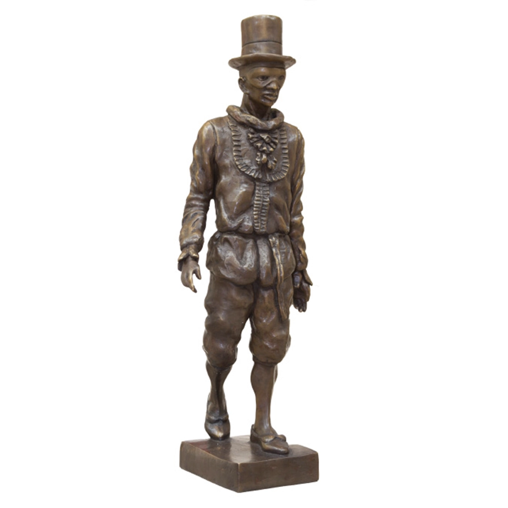 Mario Gruber - Fantasiado com cartola 4/7. Bronze patinado, 46x16 cm, 2005