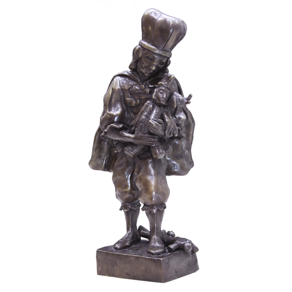 Mario Gruber - Vendedor de Ilusões PA1. Bronze patinado, 40x18x17 cm, 2005